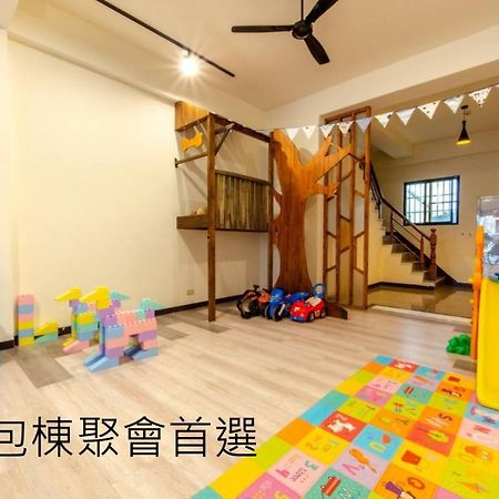 安平宜居包棟 Ktv 民宿-依人數開放房型 Tainan Eksteriør billede
